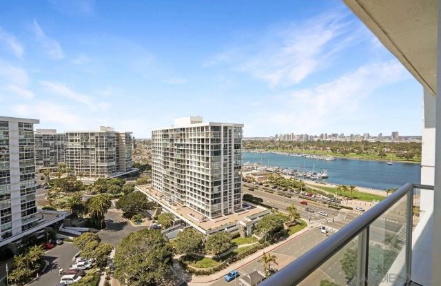 1810 Avenida Del Mundo 1407, Coronado, CA 92118