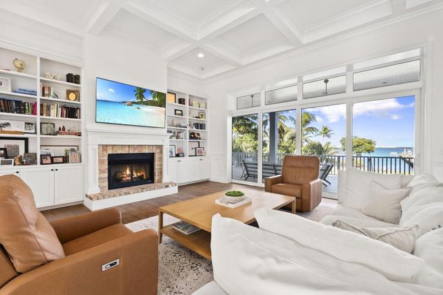 54 S Sewalls Point Road, Sewalls Point, FL 34996