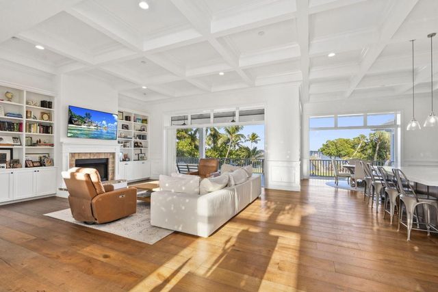 54 S Sewalls Point Road, Sewalls Point, FL 34996