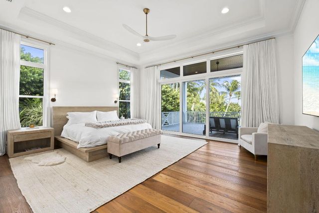 54 S Sewalls Point Road, Sewalls Point, FL 34996