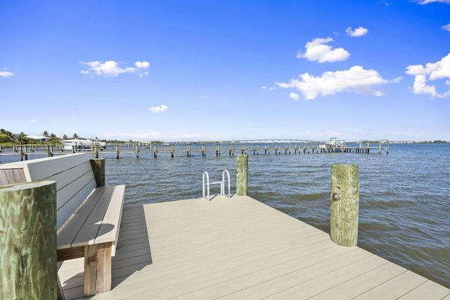 54 S Sewalls Point Road, Sewalls Point, FL 34996