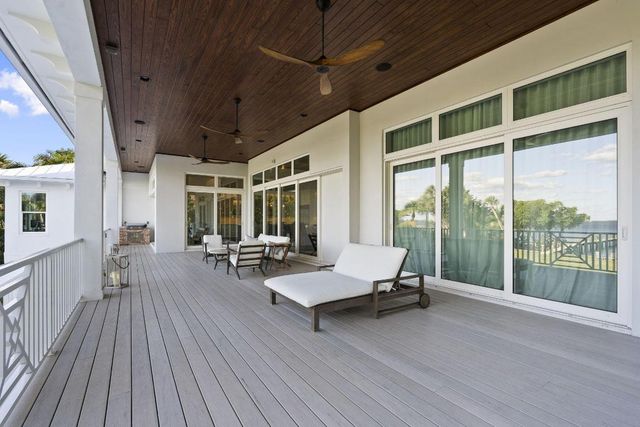 54 S Sewalls Point Road, Sewalls Point, FL 34996