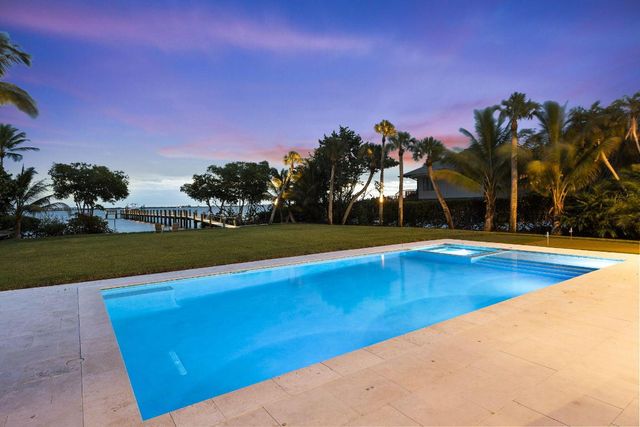 54 S Sewalls Point Road, Sewalls Point, FL 34996