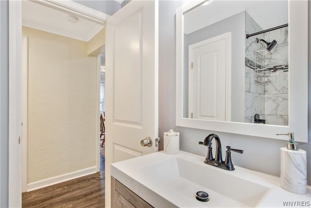 138 Burlington Avenue, Lancaster, NY 14043