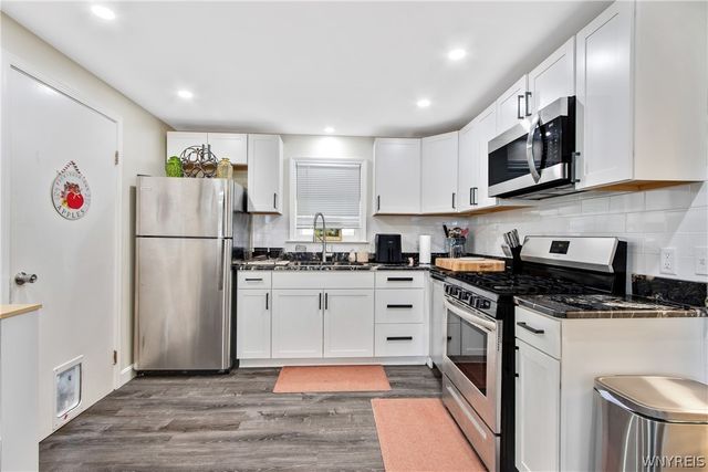 138 Burlington Avenue, Lancaster, NY 14043