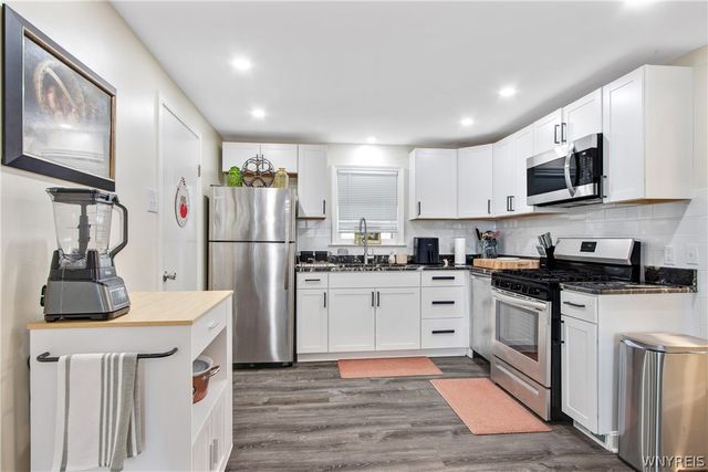 138 Burlington Avenue, Lancaster, NY 14043