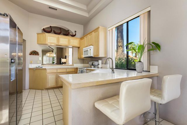 116 Caserta Lane, Palm Desert, CA 92211