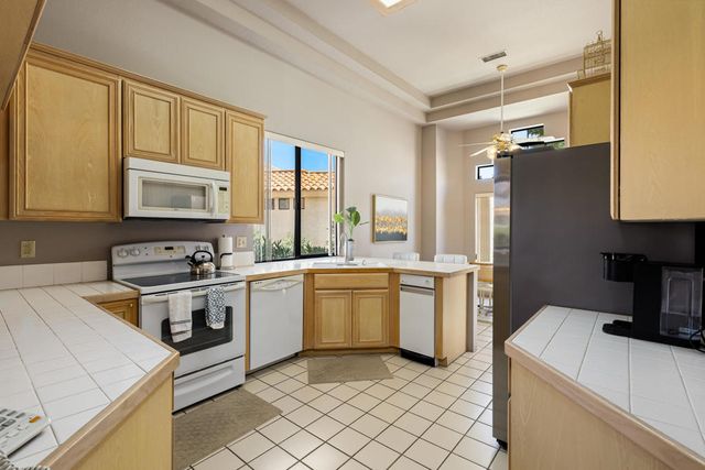 116 Caserta Lane, Palm Desert, CA 92211