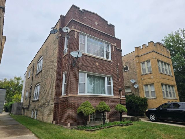 5738 W Windsor Avenue, Chicago, IL 60630