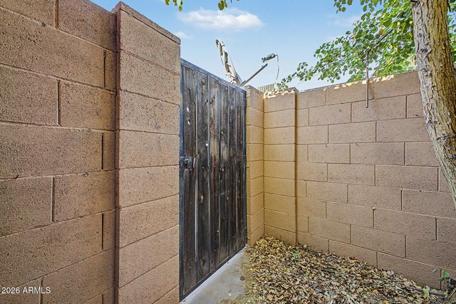 1622 E CAMPBELL Avenue J, Phoenix, AZ 85016