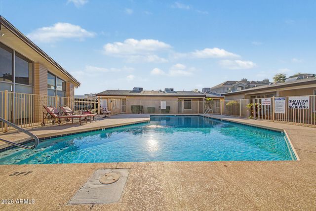1622 E CAMPBELL Avenue J, Phoenix, AZ 85016