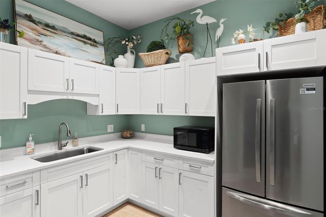 17717 GULF BOULEVARD 604, Redington Shores, FL 33708