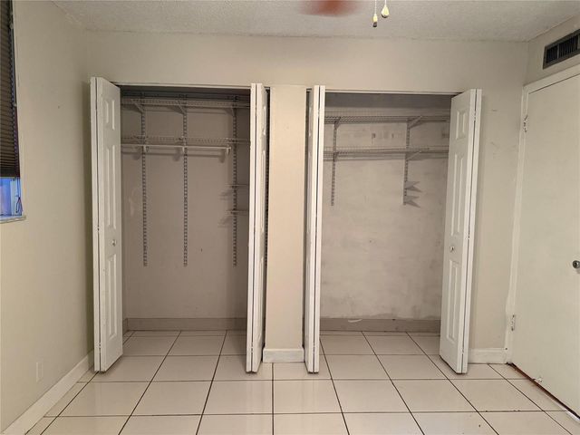 3110 Holiday Springs Boulevard 108, Margate, FL 33063