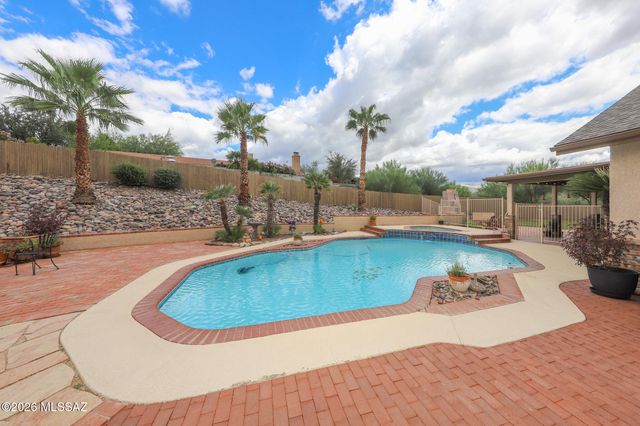 4365 N Ventana Loop, Tucson, AZ 85750