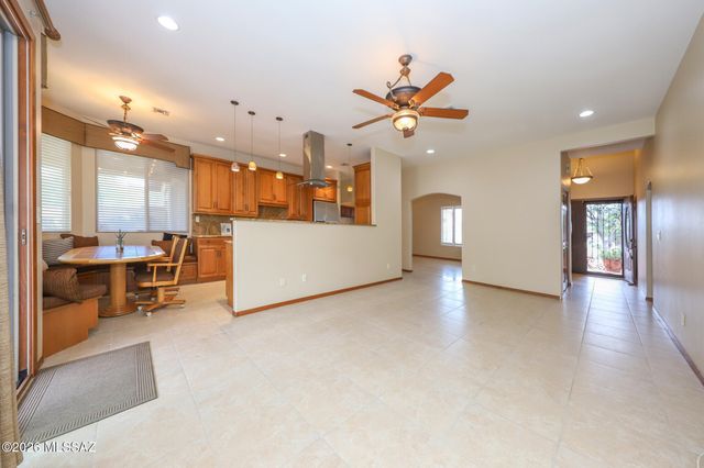 4365 N Ventana Loop, Tucson, AZ 85750