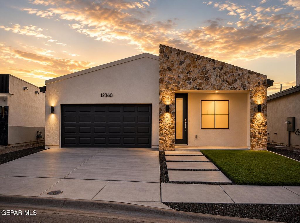 12360 BEN DOWELL Way, El Paso, TX 79934