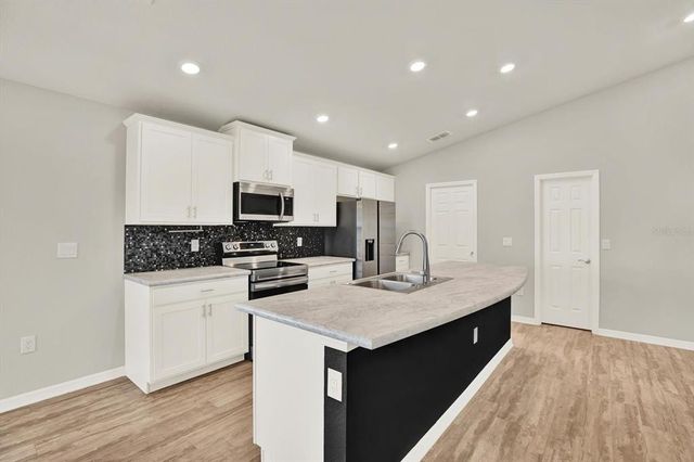 6843 MOSSY OAK LANE, Lakeland, FL 33810