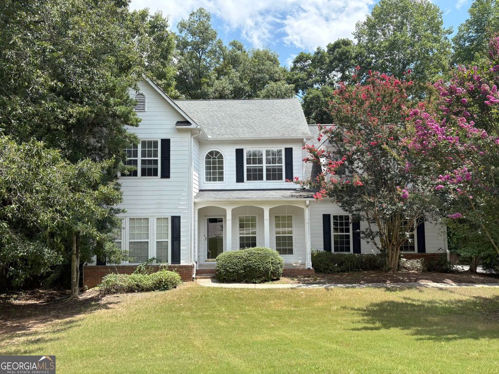 130 Cutstone Court, Fayetteville, GA 30215 — exterior