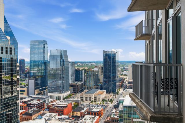 415 Church St Apt 2411, Nashville, TN 37219