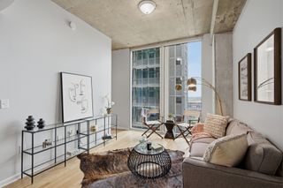 415 Church St Apt 2411, Nashville, TN 37219
