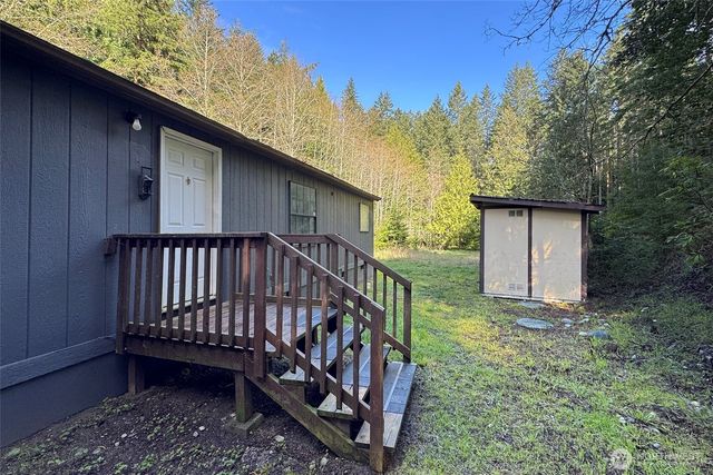 286 Canyon Estates Drive, Sequim, WA 98382