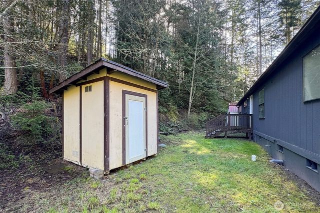 286 Canyon Estates Drive, Sequim, WA 98382