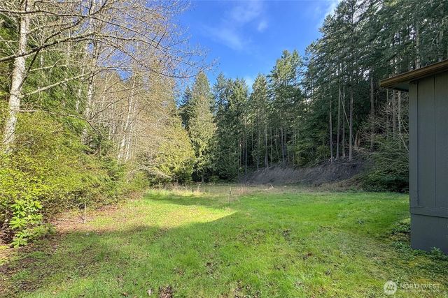 286 Canyon Estates Drive, Sequim, WA 98382