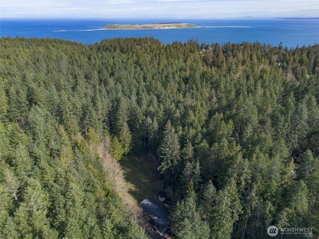 286 Canyon Estates Drive, Sequim, WA 98382
