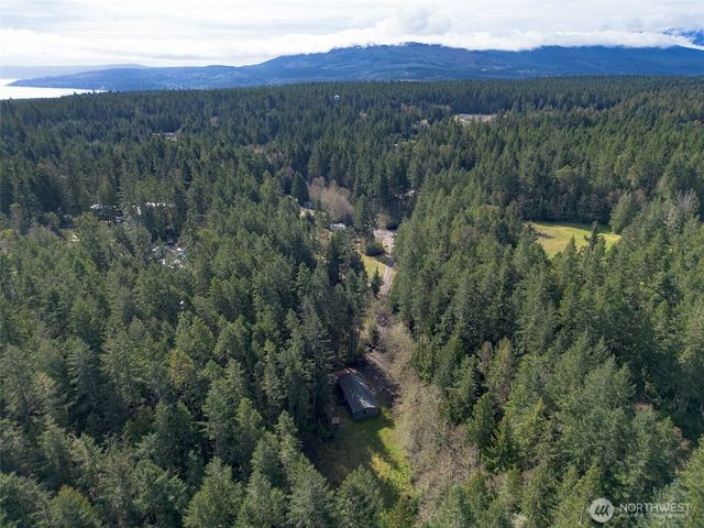 286 Canyon Estates Drive, Sequim, WA 98382