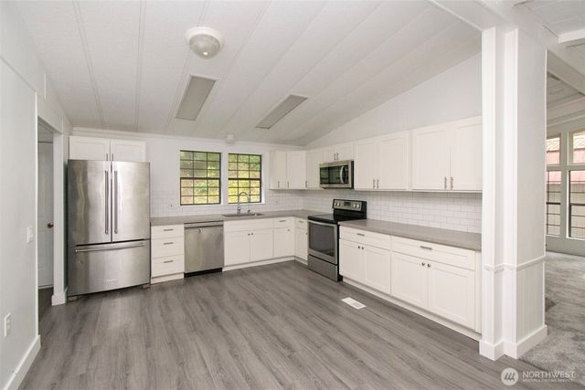 286 Canyon Estates Drive, Sequim, WA 98382