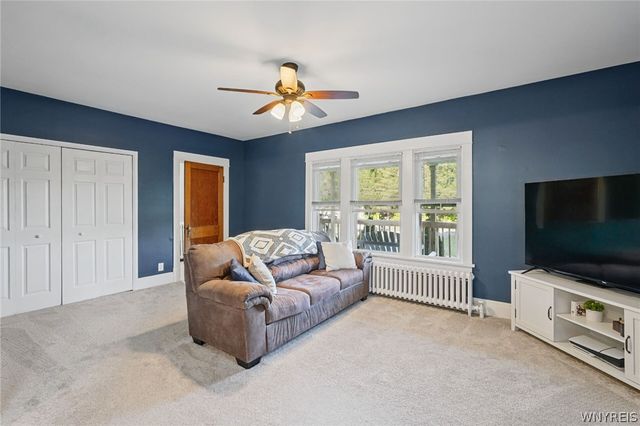 4812 Bay View Road, Hamburg, NY 14075