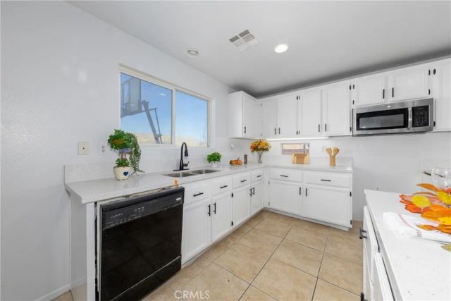 9868 Maple Court, Adelanto, CA 92301