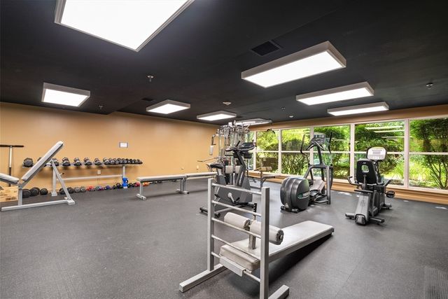 1 Watermill Place 516, Arlington, MA 02476
