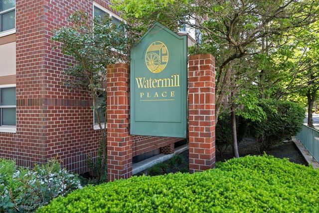 1 Watermill Place 516, Arlington, MA 02476