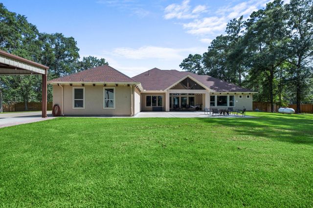 19522 Riverwalk Drive, Porter, TX 77365