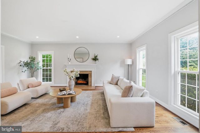 14200 WHITE WATER WAY, Gaithersburg, MD 20878