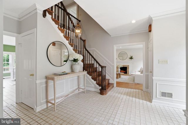 14200 WHITE WATER WAY, Gaithersburg, MD 20878