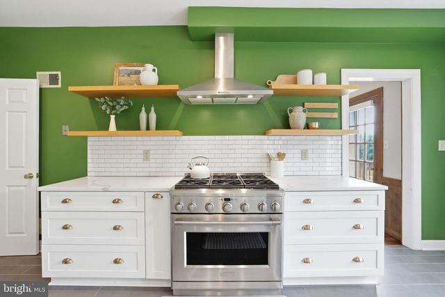 14200 WHITE WATER WAY, Gaithersburg, MD 20878