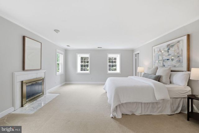 14200 WHITE WATER WAY, Gaithersburg, MD 20878