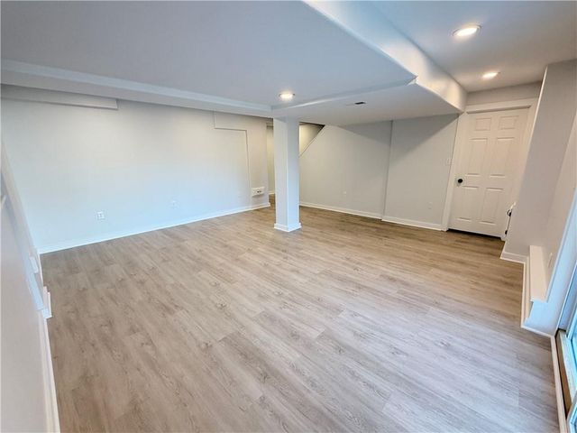 7115 N Corrington Avenue, Kansas City, MO 64119