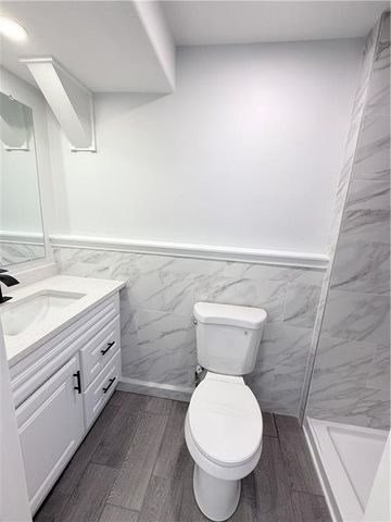 7115 N Corrington Avenue, Kansas City, MO 64119