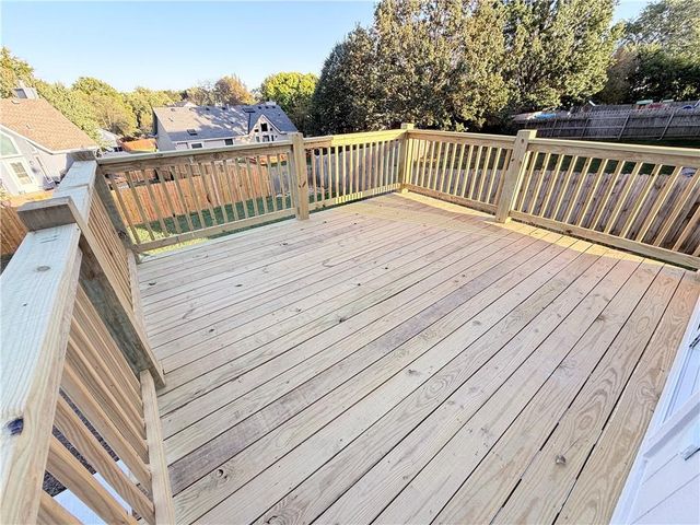 7115 N Corrington Avenue, Kansas City, MO 64119