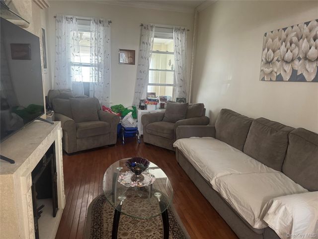 8058 88th Road, Woodhaven, NY 11421