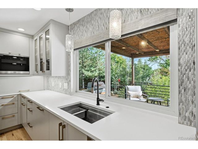 7371 S Madison Cir, Centennial, CO 80122