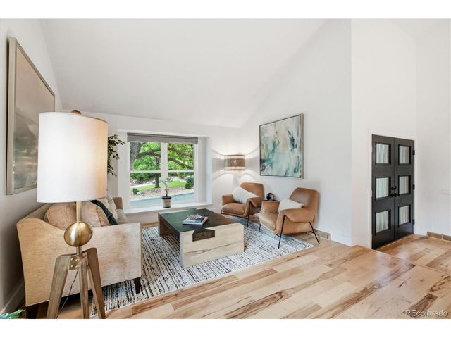 7371 S Madison Cir, Centennial, CO 80122