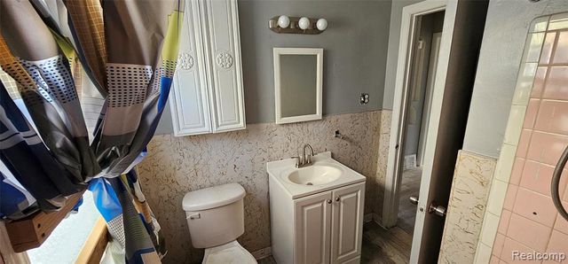 14290 Stansbury Street, Detroit, MI 48227