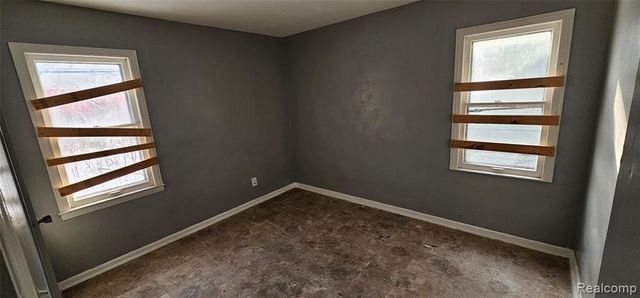 14290 Stansbury Street, Detroit, MI 48227