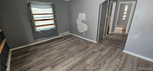 14290 Stansbury Street, Detroit, MI 48227