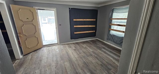 14290 Stansbury Street, Detroit, MI 48227