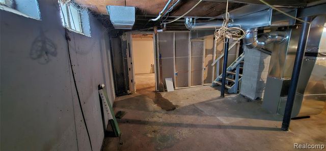 14290 Stansbury Street, Detroit, MI 48227